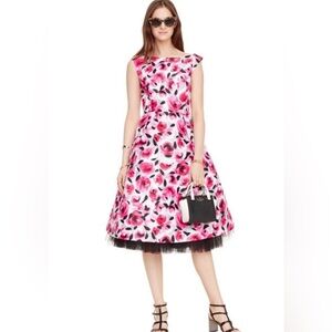 Kate Spade Rare Find!!!  Rosebud Fit and Flare Dress Stunning!